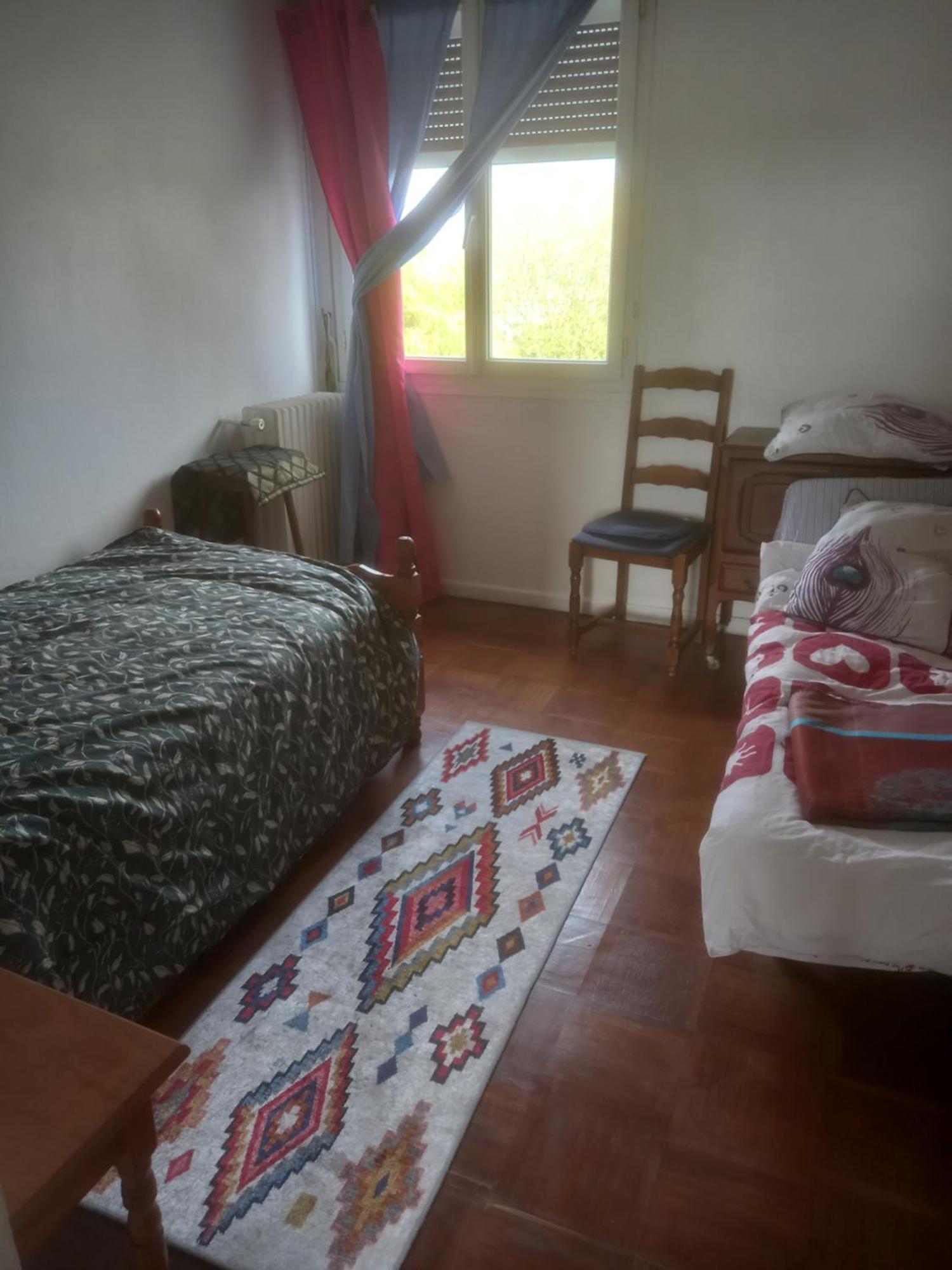 Spacieux Appartement 4 Pieces Бове Екстериор снимка