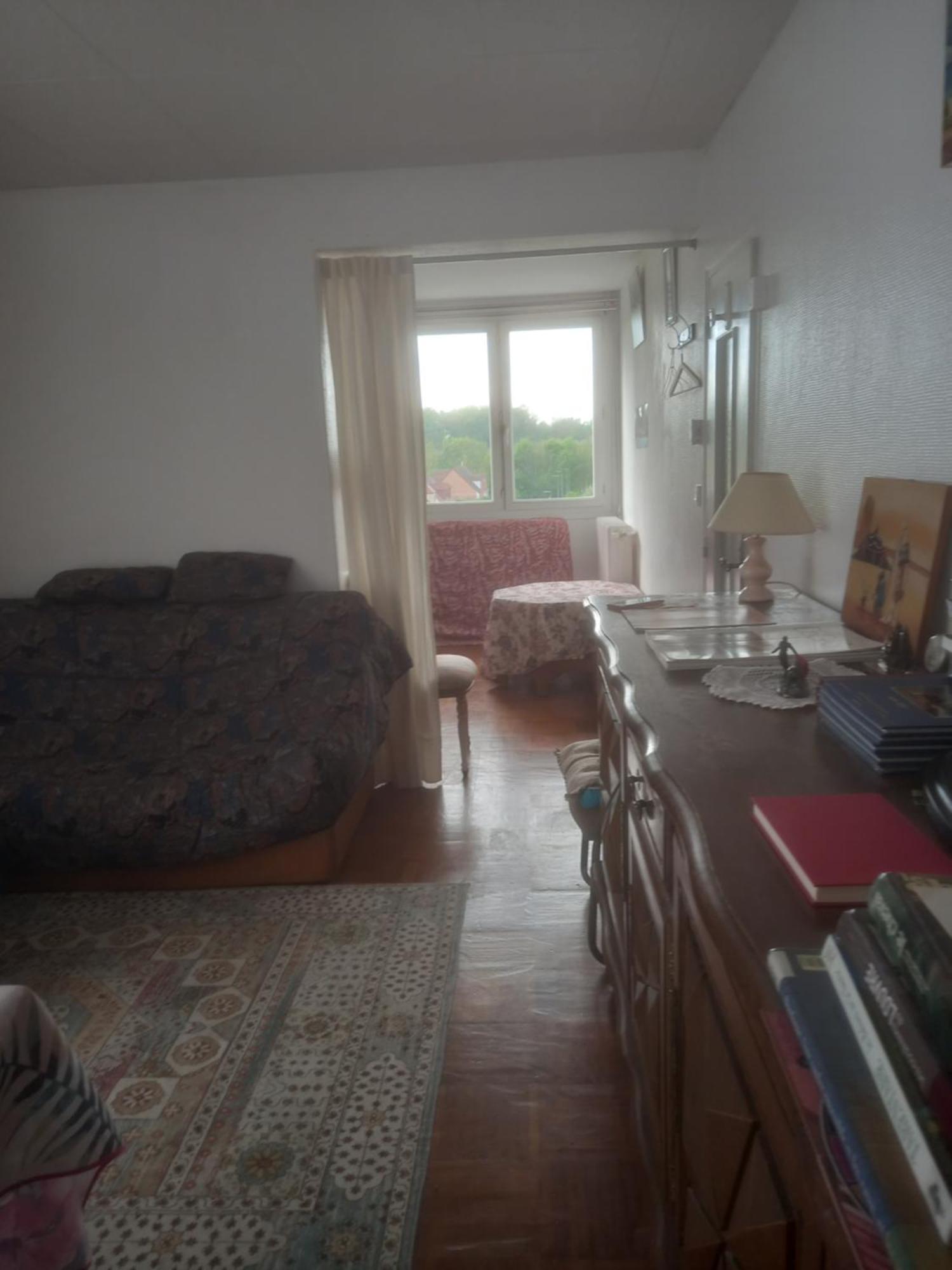 Spacieux Appartement 4 Pieces Бове Екстериор снимка